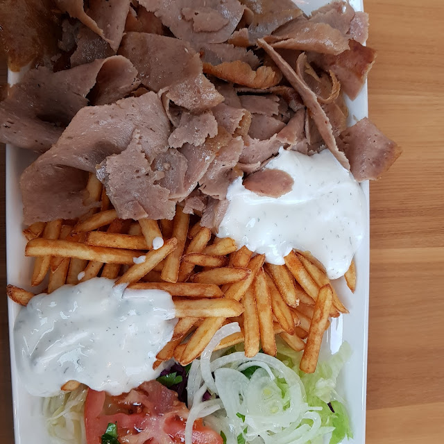 Dönnerteller Mit Pommes Frites