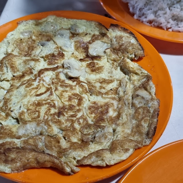 Mushroom Omelette