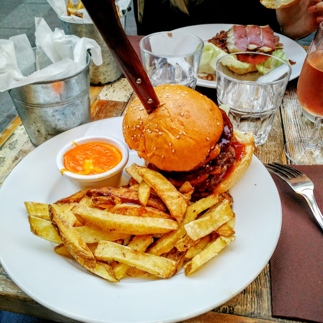 Burger BBQ