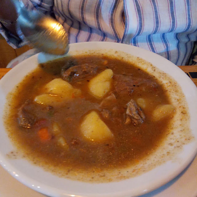 Patatas Con Carne