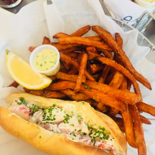 Lobster Roll