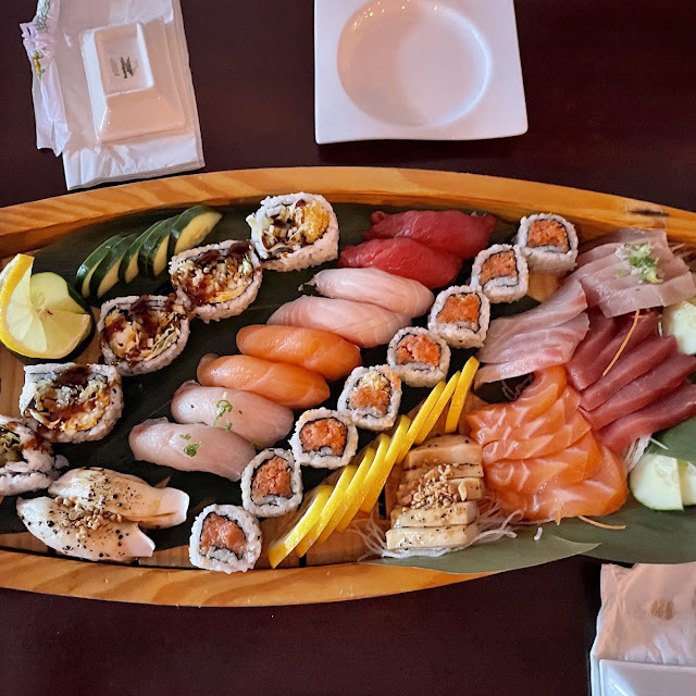 Sushi Sashimi Boat