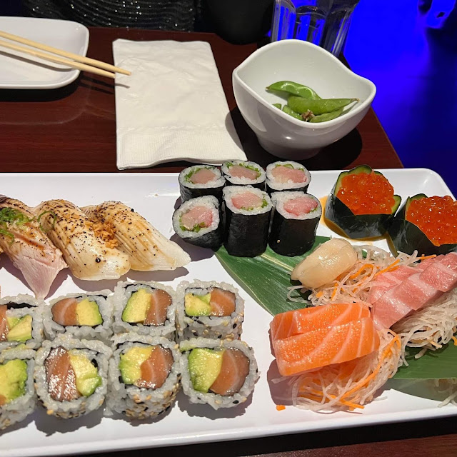 Sushi 6 Sashimi and 1 Roll