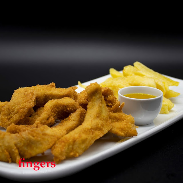 Fingers de Pollo Con Patatas