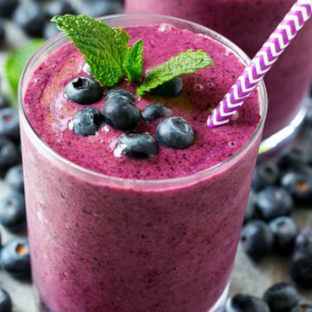 blueberry smoothie 蓝莓冰沙