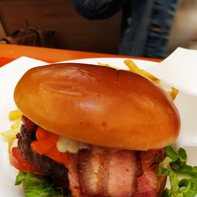 Chesee Bacon