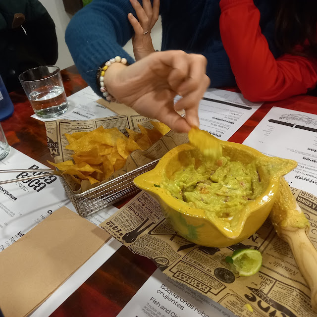 Nachos Con Guacamole