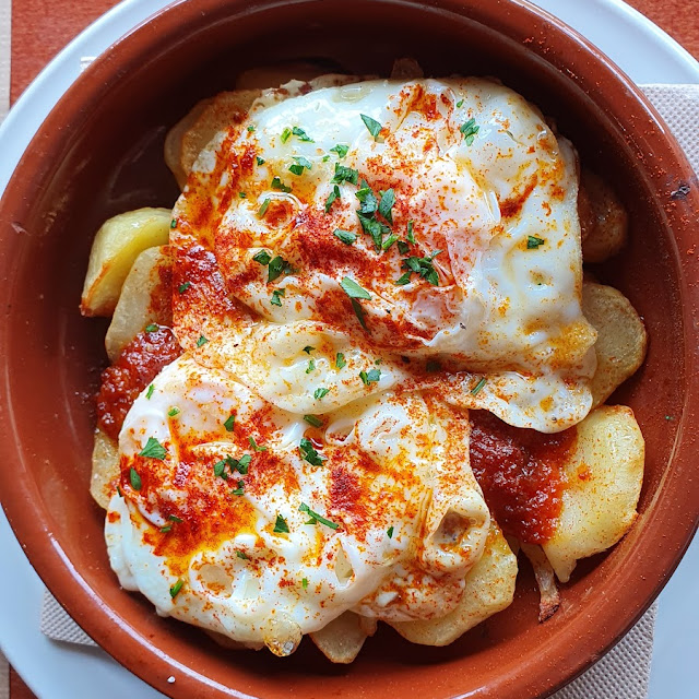 Huevos Rotos