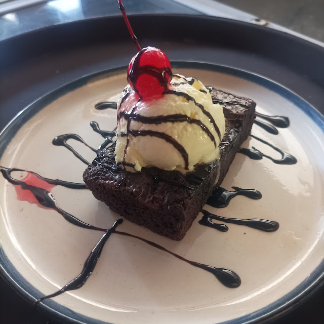 Brownie with Ice Cream