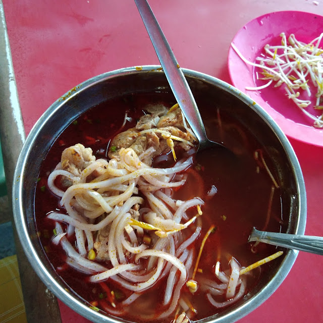 Beef Stew with Noodles