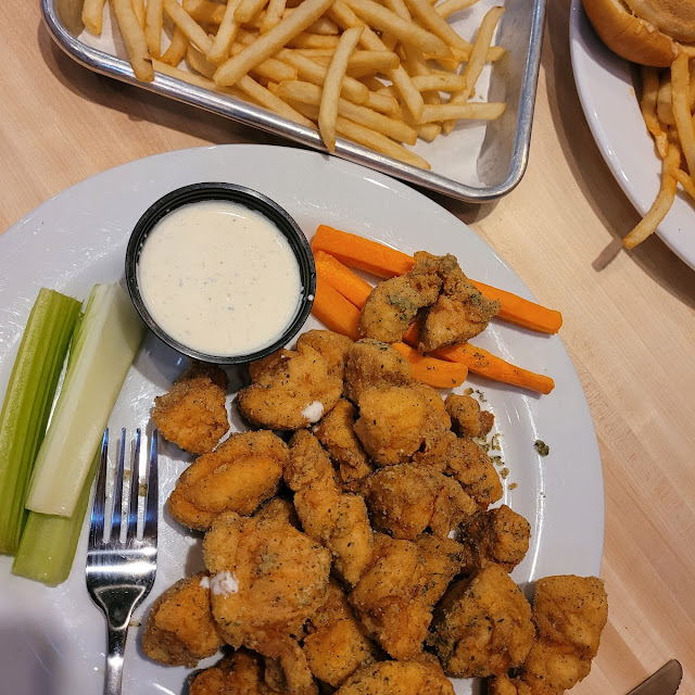 Boneless Wings