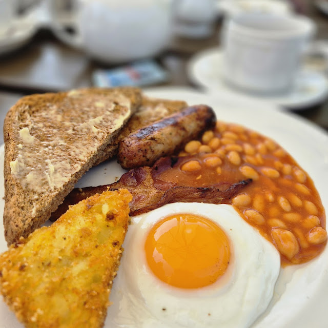 English Breakfast