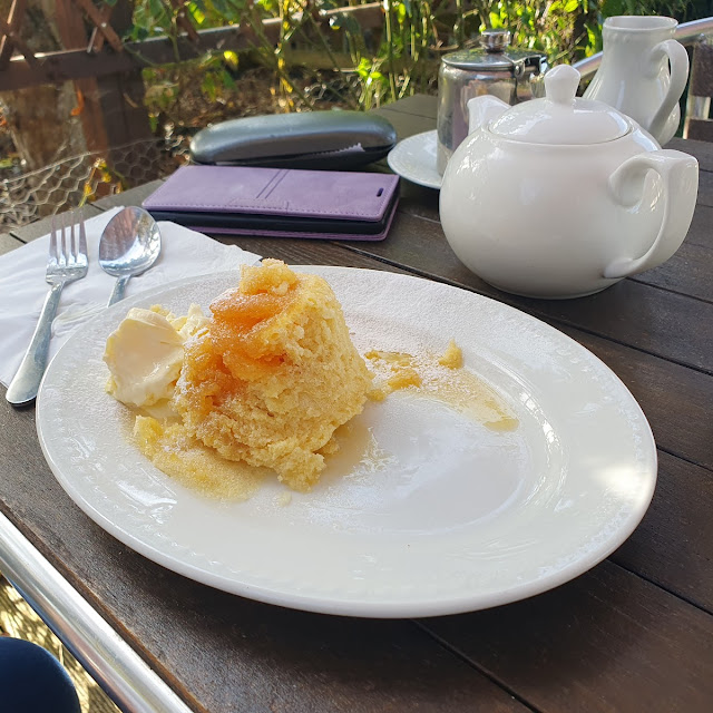 Syrup Pudding with Clotted Cream