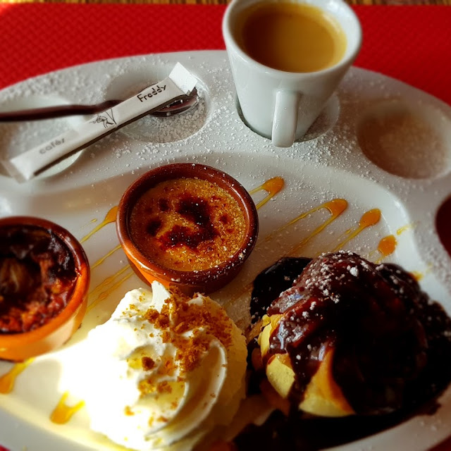 Café Gourmand