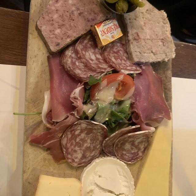 Planche de Charcuterie