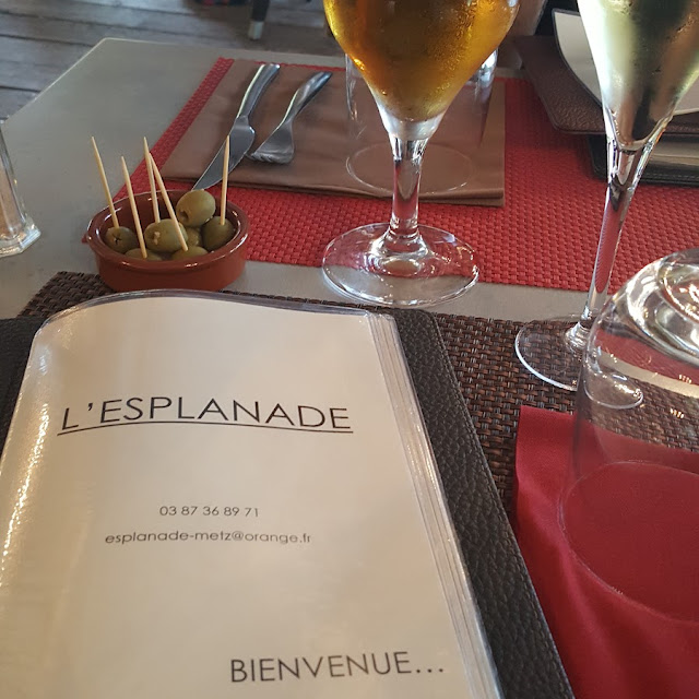Super Restaurant