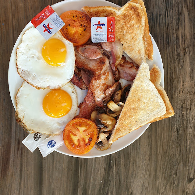 Big Breakfast