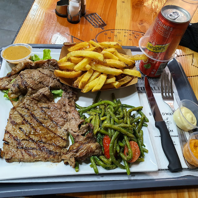 Entrecôte Sauce Poivre