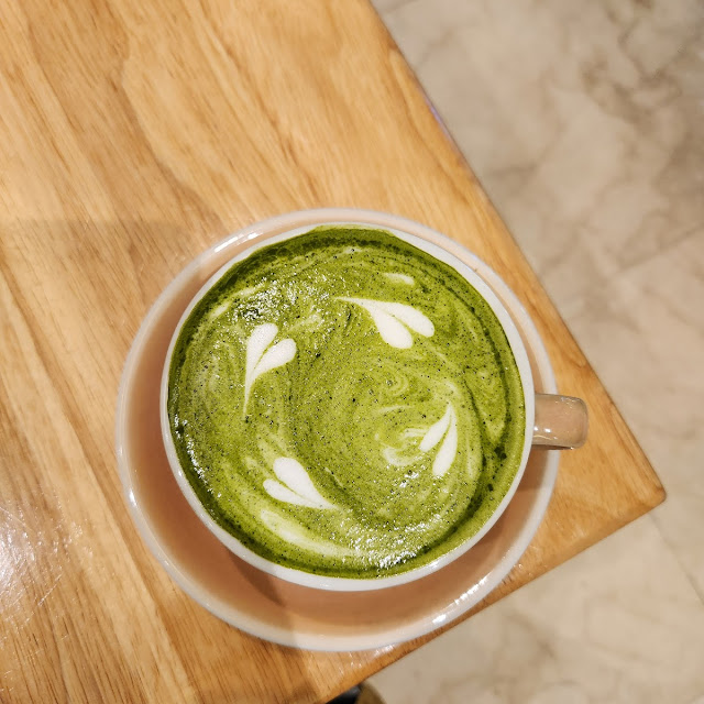 Iced Matcha Latte with Pearl