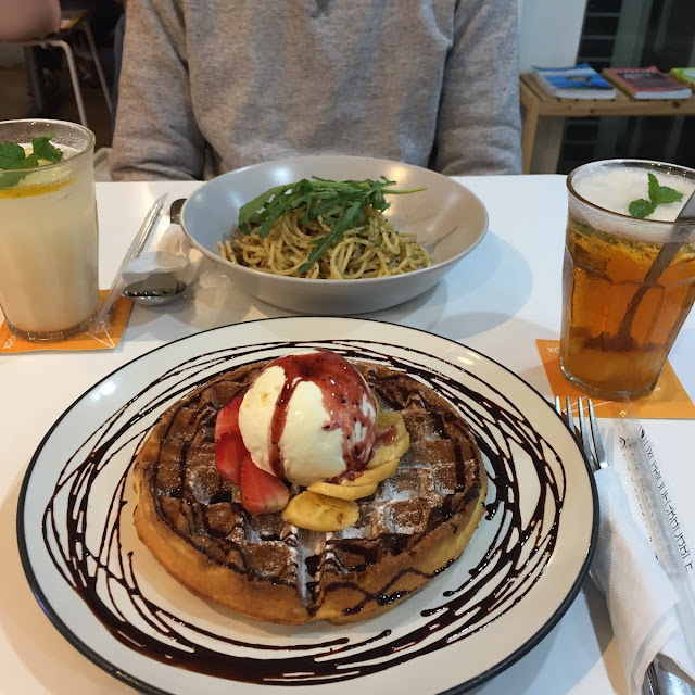 Banana Split Waffle