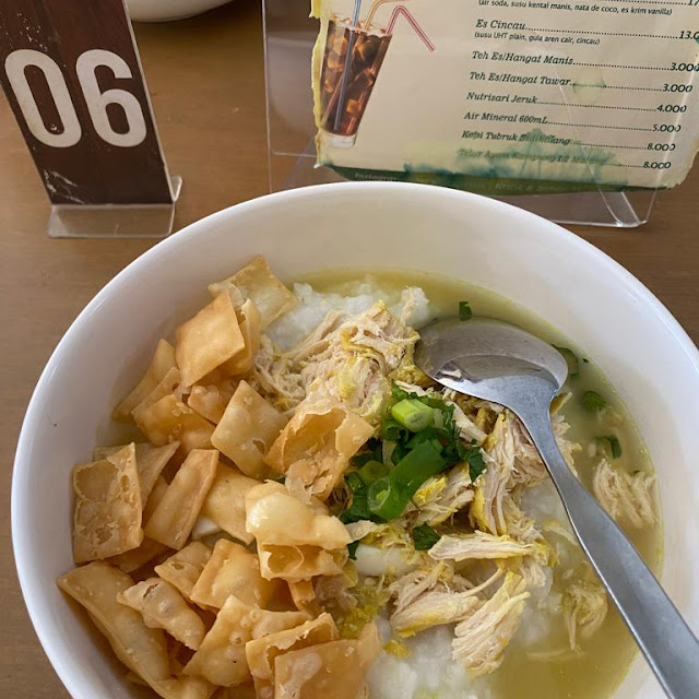 Bubur Ayam Pangsit