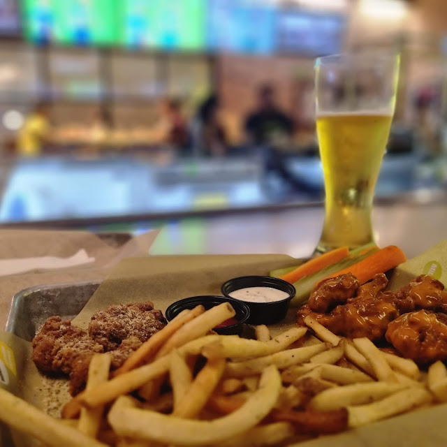 Boneless and Wings Combo