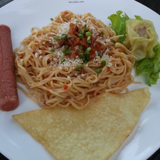Noodle Delight Hot