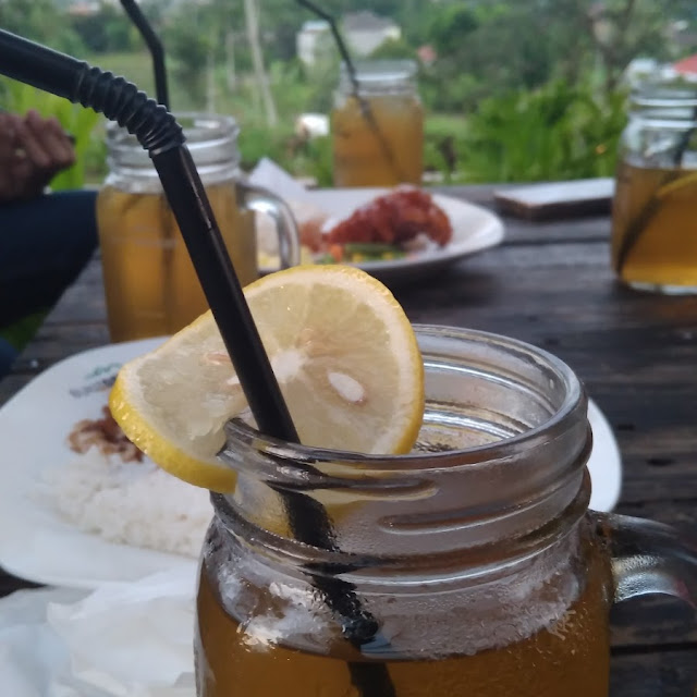 Es Kopi Bukit