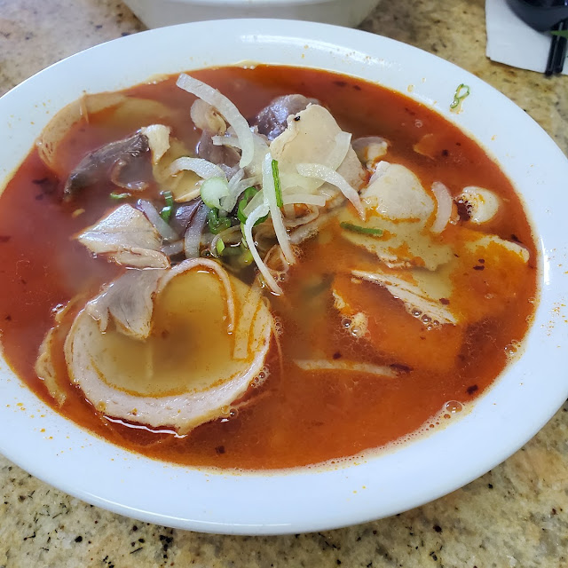 Bun Bo Hue Size Medium