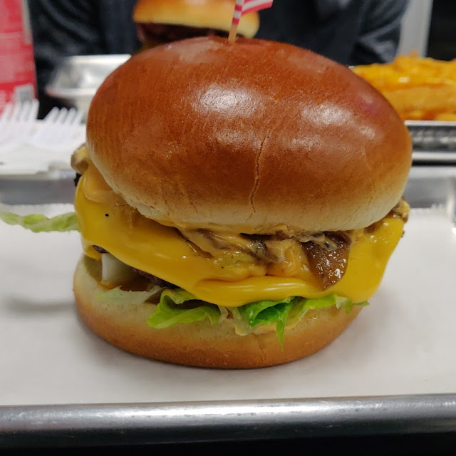 Hell's Kitchen Burger