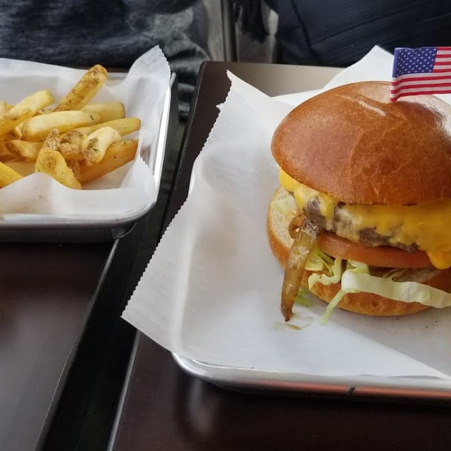 Main Street Burger