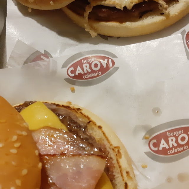 Hamburguesa Extra Cabra & Carovi Bacón