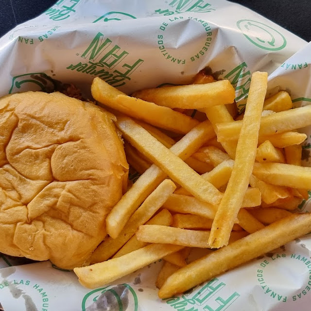 Hamburguesa Y Papas