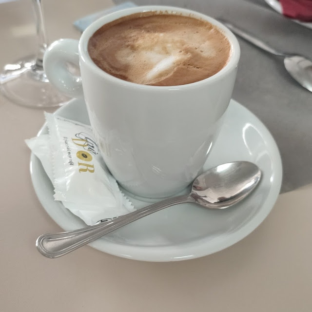 Café Con Leche