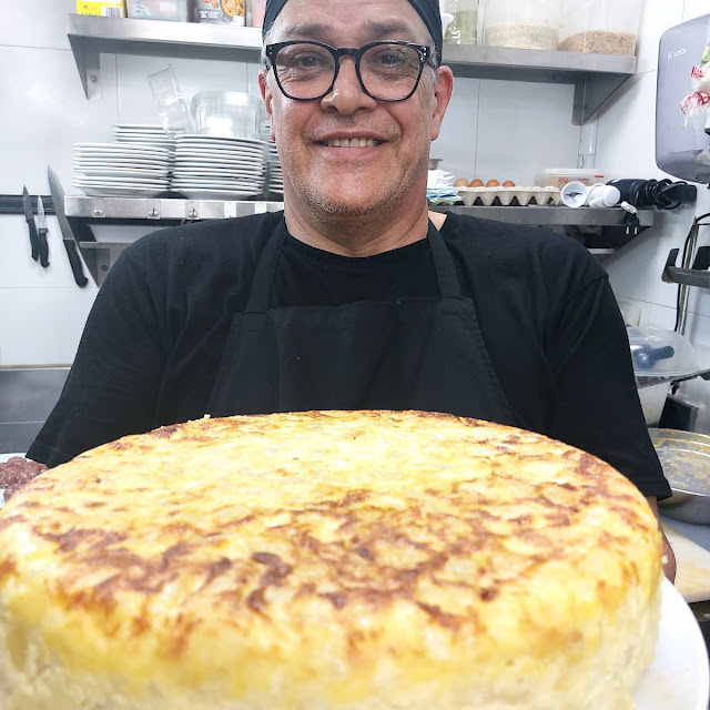 Más Tortilla de Patatas Y Cebolla
