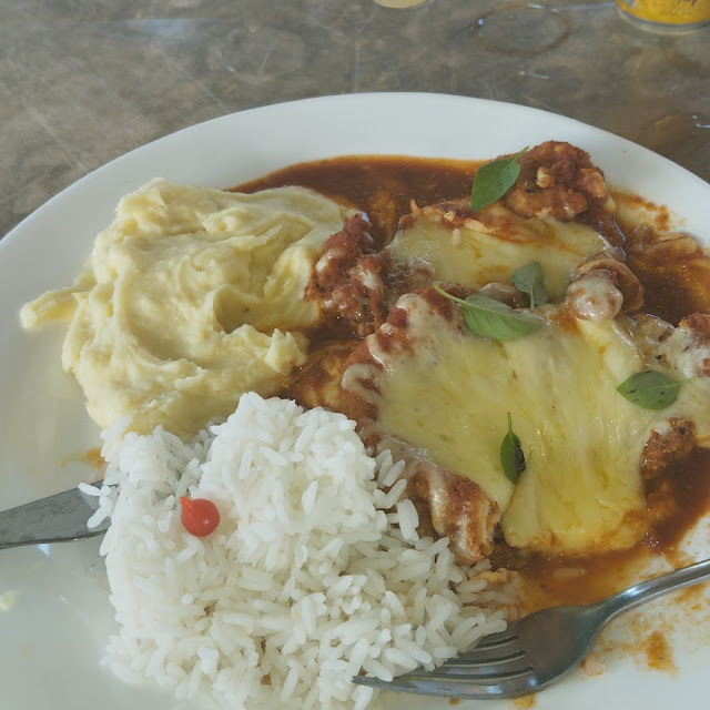 Filé Frango A Parmegiana