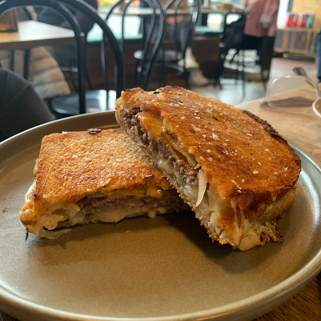 American Cheeseburger Toasted