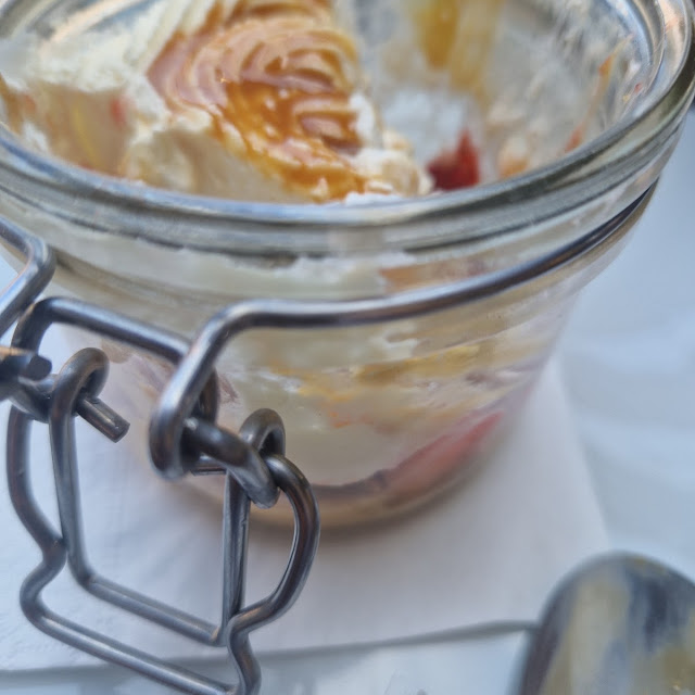 Tiramisu Fruits Rouges-caramel