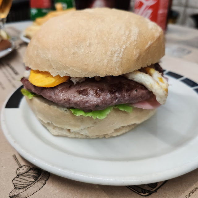 Hamburguesa Completa