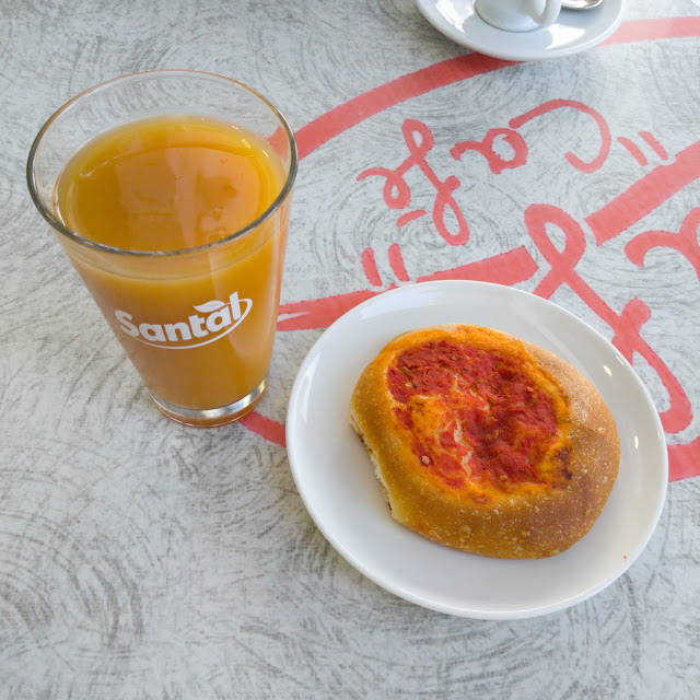Succo Di Frutta Con Pizzetta