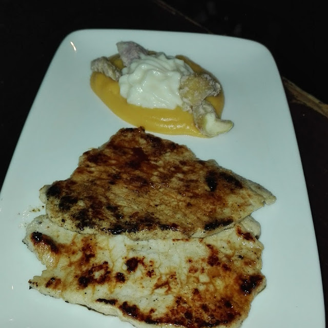 Taco Fileteado Con Crema de Calabaza Y Espuma de Patatas