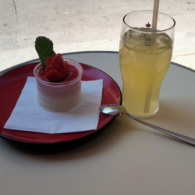 Dessert Crème Fraise Vanille