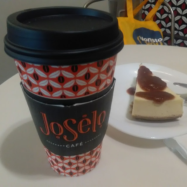 Pay de Queso Y Capuccino