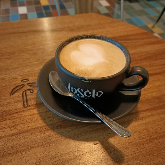Cafe Late