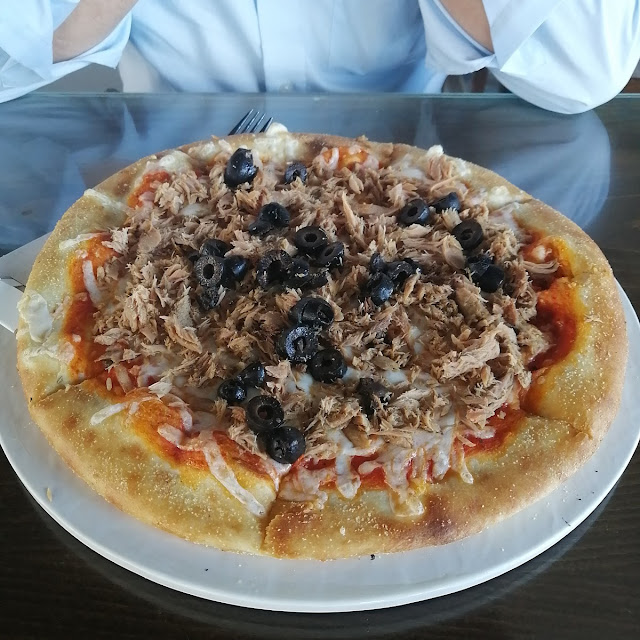 Pizza Tonno