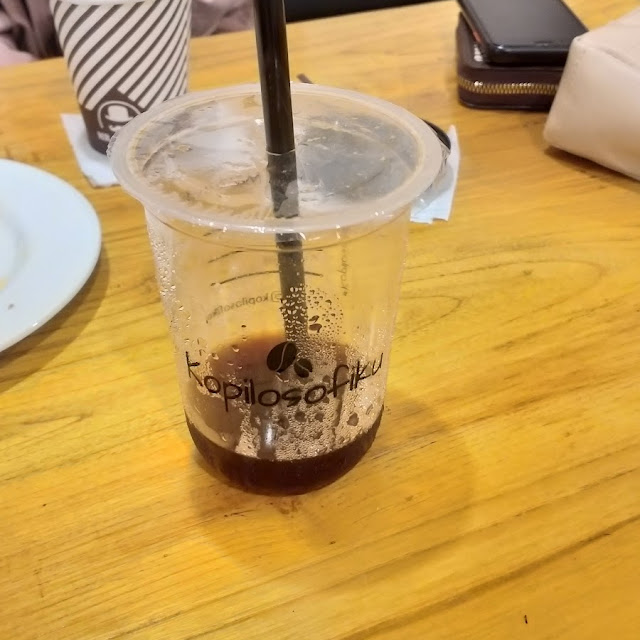 Kopi Hitam Dingin