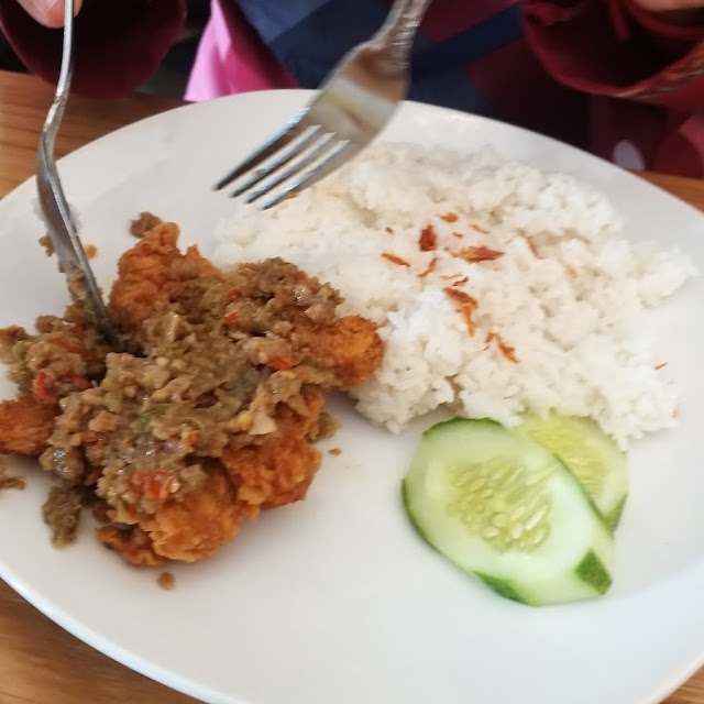 Ayam Geprek