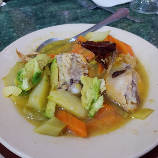 Caldo Tlalpeño