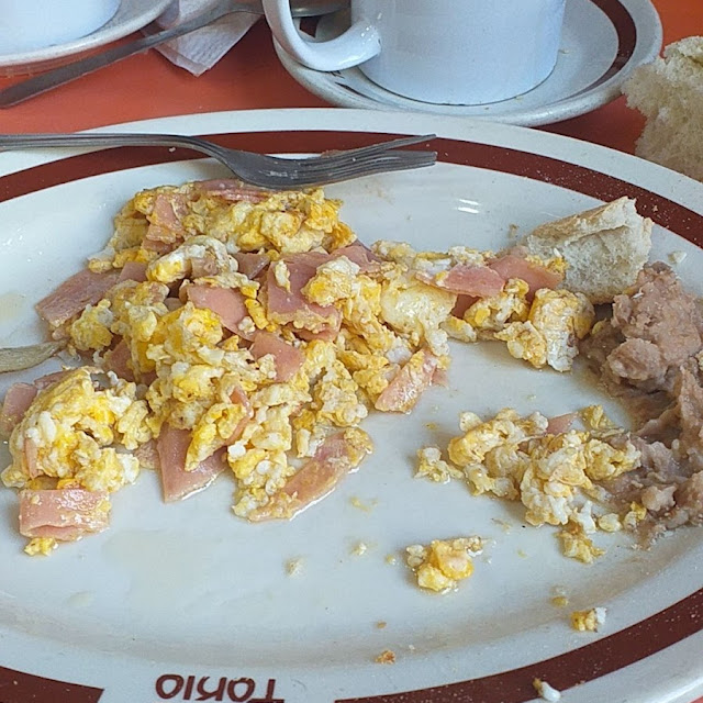 Huevos Revueltos Con Frijoles