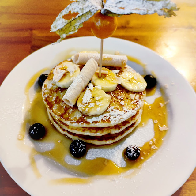 Pancakes Mit Früchten